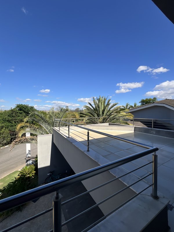 Casa de Alto Padrão à Venda no Condomínio Fazenda Imperial – Sorocaba/SP Rua Professor Doutor Orlando Bastos Sorocaba - 