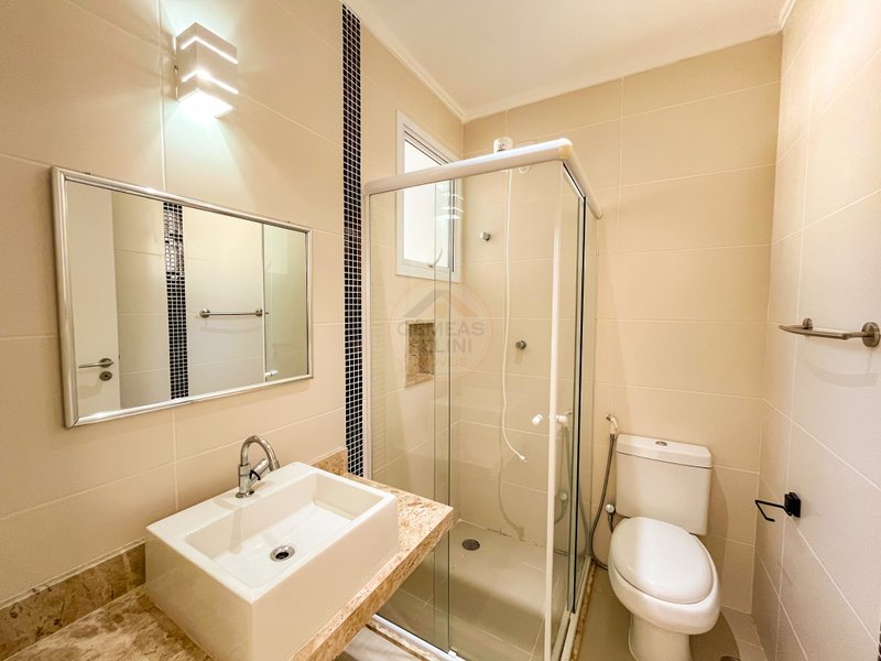 Casa em Condomínio na Praia de Juquehy - LOCAÇÃO ANUAL  São Sebastião - 