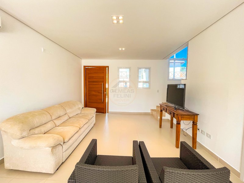 Casa em Condomínio na Praia de Juquehy - LOCAÇÃO ANUAL  São Sebastião - 