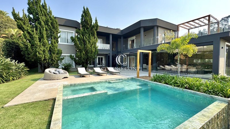 🏡 Casa de Alto Padrão com 5 Suítes à venda no Tamboré 1 - Alphaville - Barueri - SP  Barueri - 