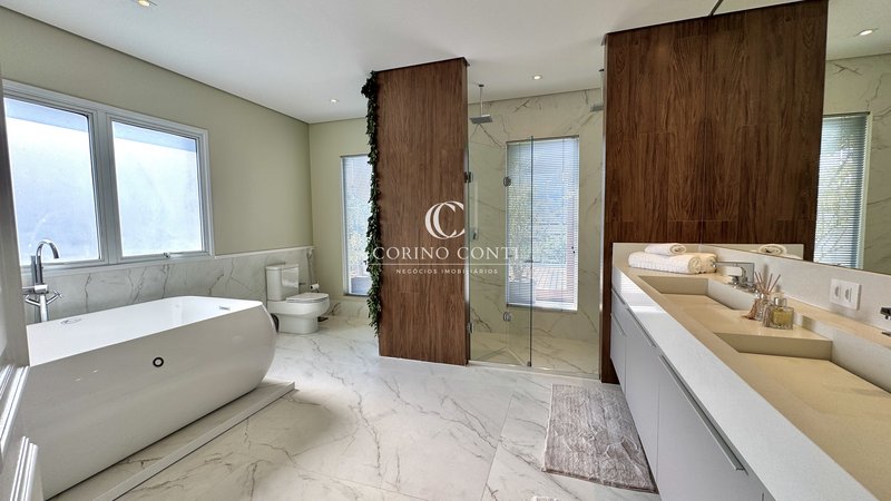 🏡 Casa de Alto Padrão com 5 Suítes à venda no Tamboré 1 - Alphaville - Barueri - SP  Barueri - 