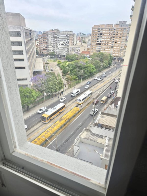 R$ 550.000 - BELO APARTAMENTO - 112M2 - 3 DORM - MOBILIADO Rua Giordano Bruno Porto Alegre - 