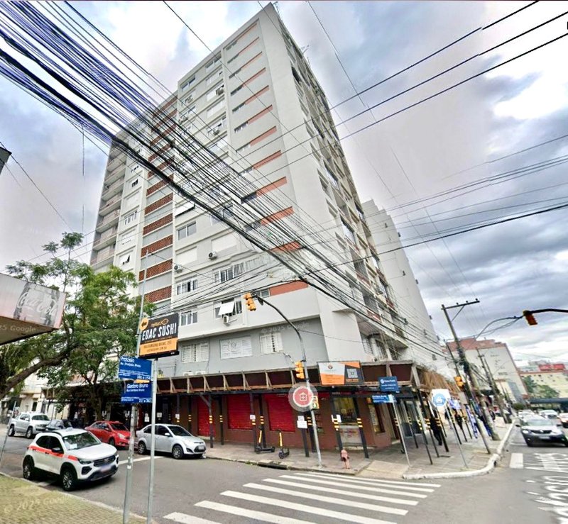 R$ 550.000 - BELO APARTAMENTO - 112M2 - 3 DORM - MOBILIADO Rua Giordano Bruno Porto Alegre - 