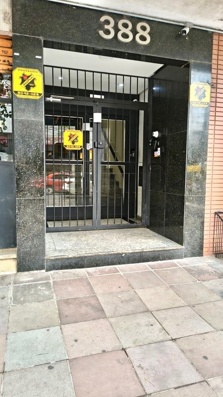 R$ 550.000 - BELO APARTAMENTO - 112M2 - 3 DORM - MOBILIADO Rua Giordano Bruno Porto Alegre - 