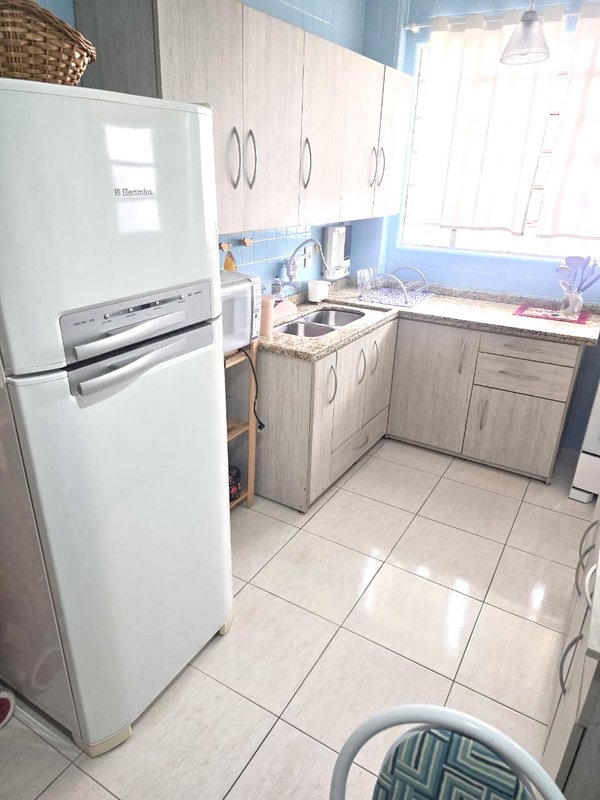 R$ 550.000 - BELO APARTAMENTO - 112M2 - 3 DORM - MOBILIADO Rua Giordano Bruno Porto Alegre - 