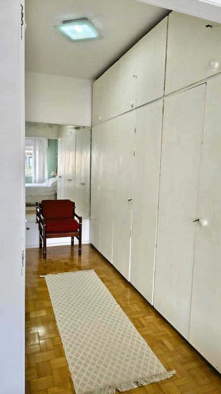 R$ 550.000 - BELO APARTAMENTO - 112M2 - 3 DORM - MOBILIADO Rua Giordano Bruno Porto Alegre - 