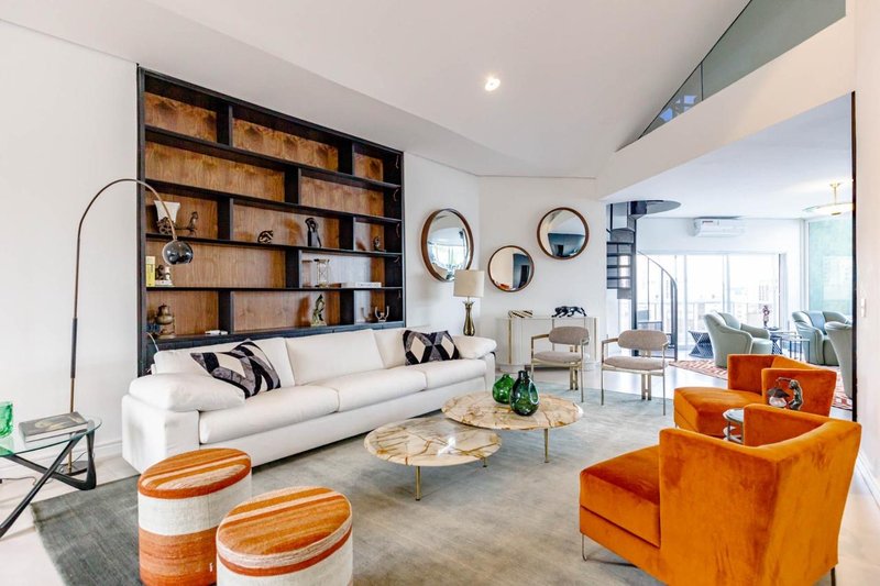 ✨COBERTURA REFORMADA À VENDA – JARDINS | GESTÃO EXCLUSIVA ✨ Rua Bela Cintra São Paulo - 