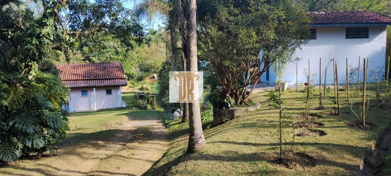 Sitio de 5 hectares em São José dos Campos -SP  São José dos Campos - 