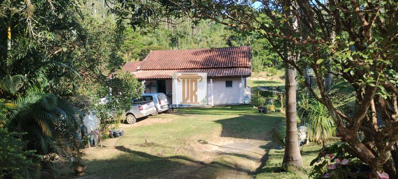 Sitio de 5 hectares em São José dos Campos -SP  São José dos Campos - 