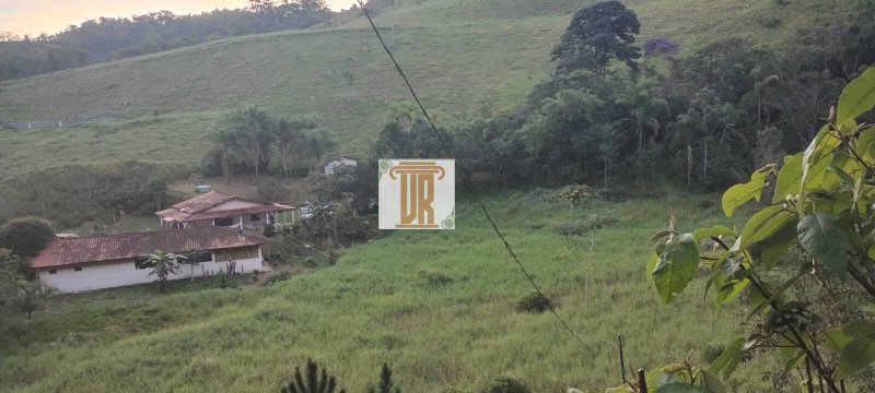 Sitio de 5 hectares em São José dos Campos -SP  São José dos Campos - 
