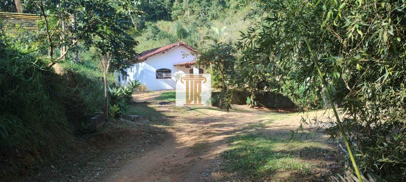 Sitio de 5 hectares em São José dos Campos -SP  São José dos Campos - 
