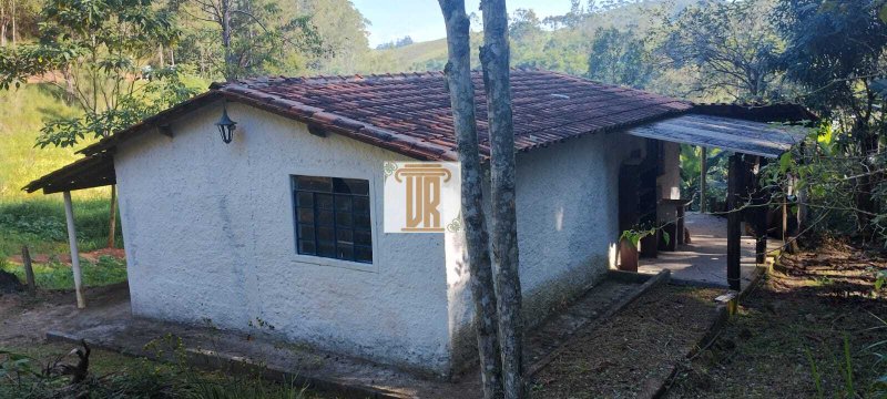 Sitio de 5 hectares em São José dos Campos -SP  São José dos Campos - 