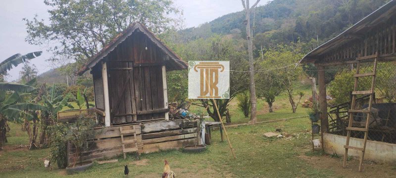 Sitio de 30.000m em Monteiro Lobato  MONTEIRO LOBATO - 