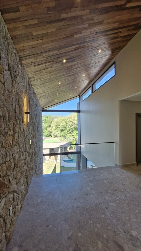  ✨Residência Contemporânea (Nova) em Terreno Privilegiado ✨ Rua Padre Antônio Ferreira Prestes Sorocaba - 