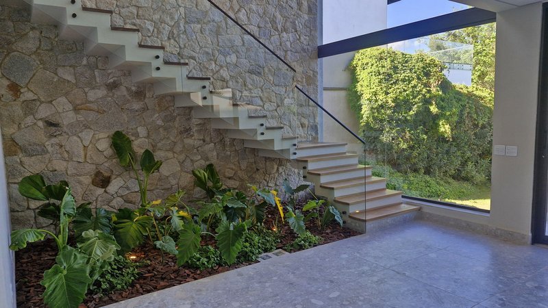  ✨Residência Contemporânea (Nova) em Terreno Privilegiado ✨ Rua Padre Antônio Ferreira Prestes Sorocaba - 