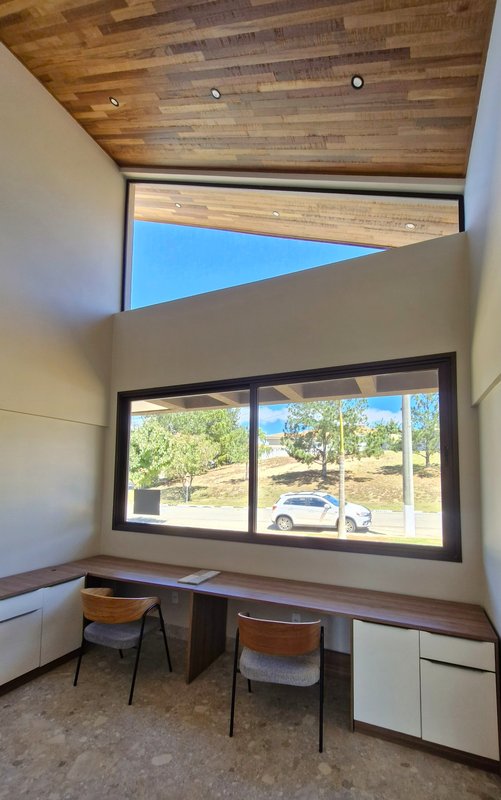  ✨Residência Contemporânea (Nova) em Terreno Privilegiado ✨ Rua Padre Antônio Ferreira Prestes Sorocaba - 