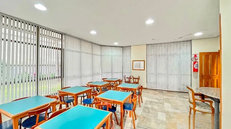 R$ 1.500.000 - APARTAMENTO - 174M2 - 3 DORM - SUÍTE - SACADÕES - DEPENDÊNCIA - 2 VAGAS Avenida Bagé Porto Alegre - 