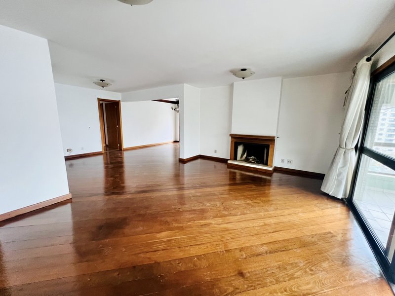 R$ 1.500.000 - APARTAMENTO - 174M2 - 3 DORM - SUÍTE - SACADÕES - DEPENDÊNCIA - 2 VAGAS Avenida Bagé Porto Alegre - 