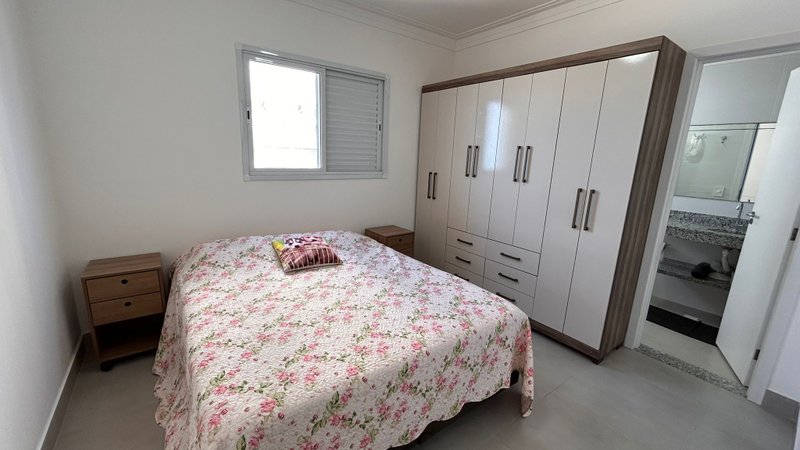 APARTAMENTO À VENDA – VISTA MAR – 91M2 – 2 SUÍTES – 2 VAGAS DEMARCADAS Rua Caribas Praia Grande - 