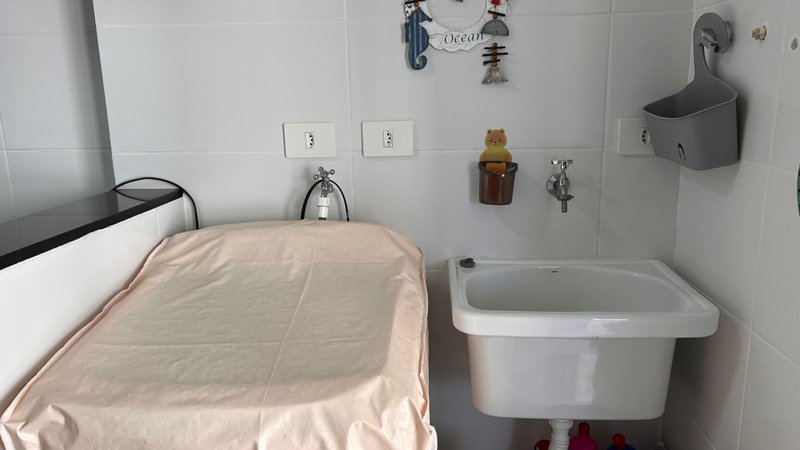 APARTAMENTO À VENDA – VISTA MAR – 91M2 – 2 SUÍTES – 2 VAGAS DEMARCADAS Rua Caribas Praia Grande - 