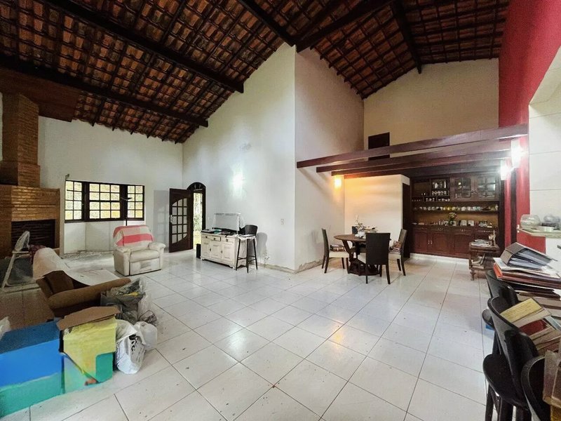 🏠 Casa espetacular em condomínio fechado com lazer e segurança com 4 dormitórios Rua C Guapimirim - 