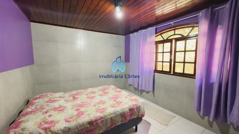 🏡 Casa aconchegante com 3 dormitórios em condomínio fechado! Rua C Guapimirim - 