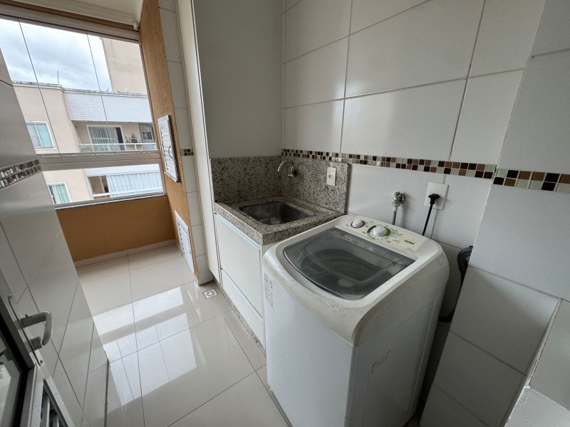 Apartamento no Cond. Jardim Itália Rua Marechal Floriano Peixoto Timbó - 