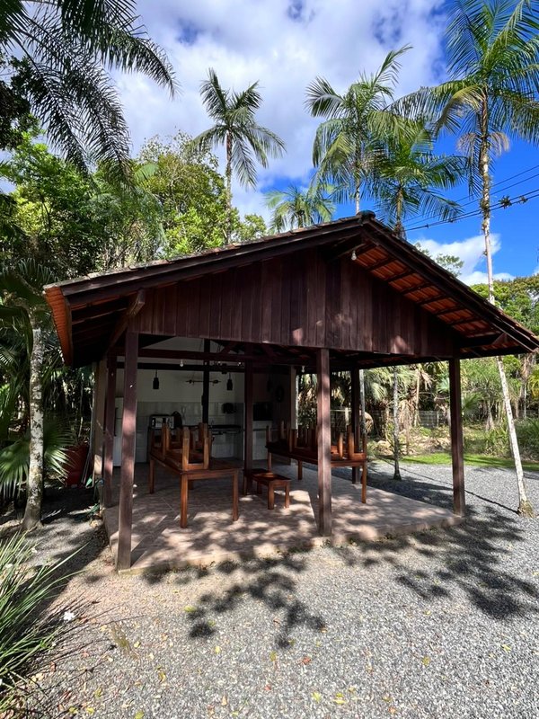 Apartamento no Cond. Jardim Itália Rua Marechal Floriano Peixoto Timbó - 