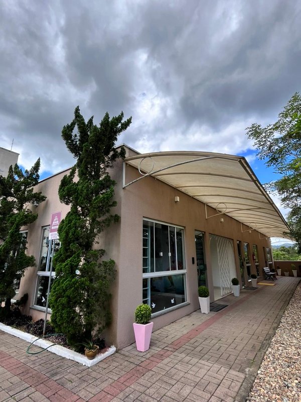 Apartamento no Cond. Jardim Itália Rua Marechal Floriano Peixoto Timbó - 