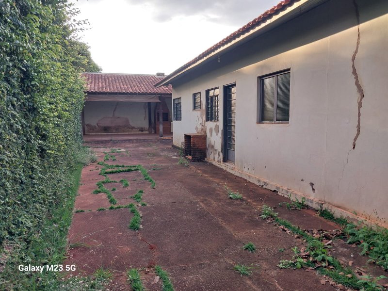 Casa no Jardim Planalto Rua Antonio Maximiano de Souza SANTA CRUZ DO RIO PARDO - 