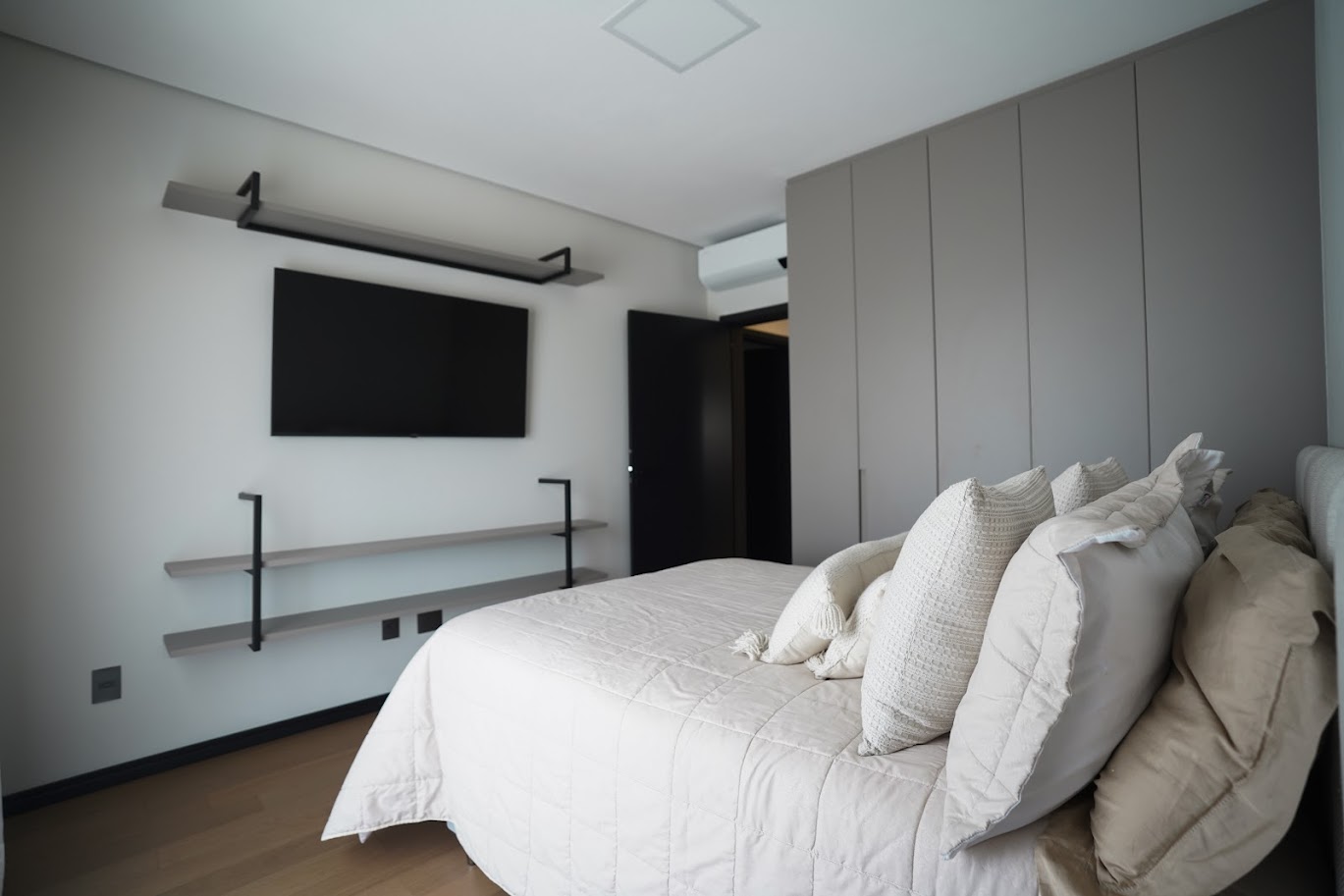 Casa com 4 dormit&oacute;rios &agrave; venda,363 m&sup2; -  Alphaville Nova Esplanada I - Votorantim - SP Alameda Nova Zelândia Votorantim - 