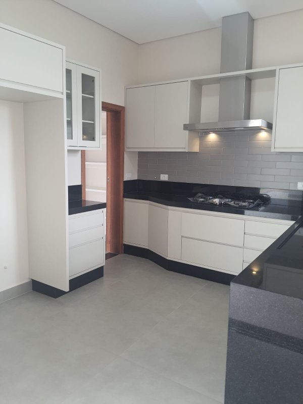 Recém Construída Casa Térrea em Condomínio - Pq Xangrila - Campinas  Campinas - 