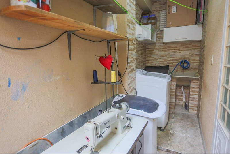 Casa &agrave; venda, 157m, 03 Dormit&oacute;rios - R$ 399.800 - Jardim Santa Esmeralda - Sorocaba - SP Rua Sebastião de Souza Sorocaba - 