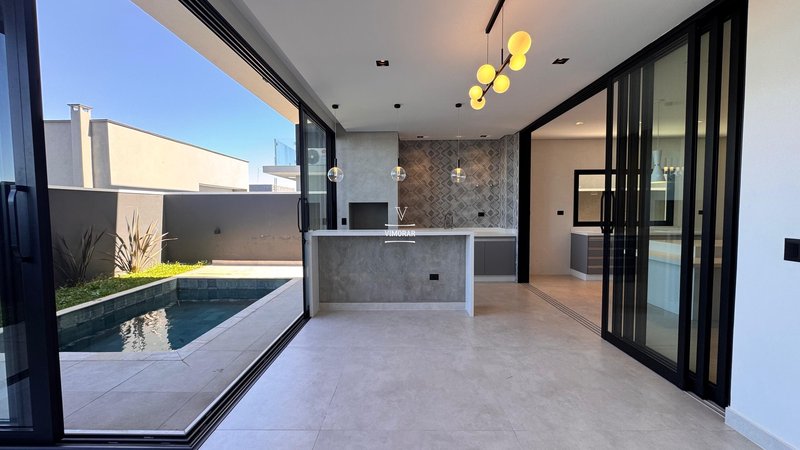 Sobrado em condom&iacute;nio 4 su&iacute;tes + &aacute;rea gourmet  Arujá - 