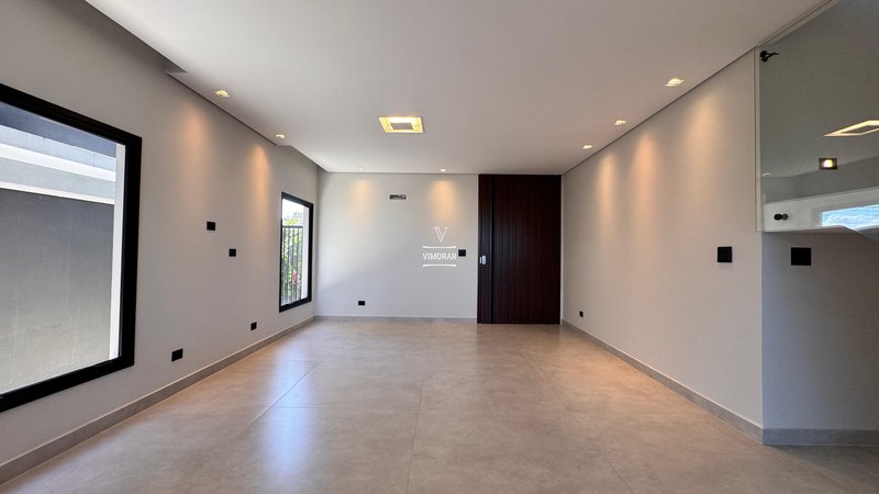 Sobrado em condom&iacute;nio 4 su&iacute;tes + &aacute;rea gourmet  Arujá - 