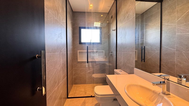 Sobrado em condom&iacute;nio 4 su&iacute;tes + &aacute;rea gourmet  Arujá - 