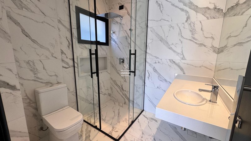 Sobrado em condom&iacute;nio 4 su&iacute;tes + &aacute;rea gourmet  Arujá - 