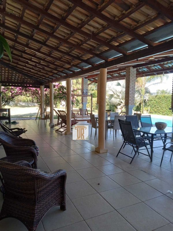 Chácara em Caçapava com 33.200m com Piscina, Área Gourmet e Área de Festas  Caçapava - 