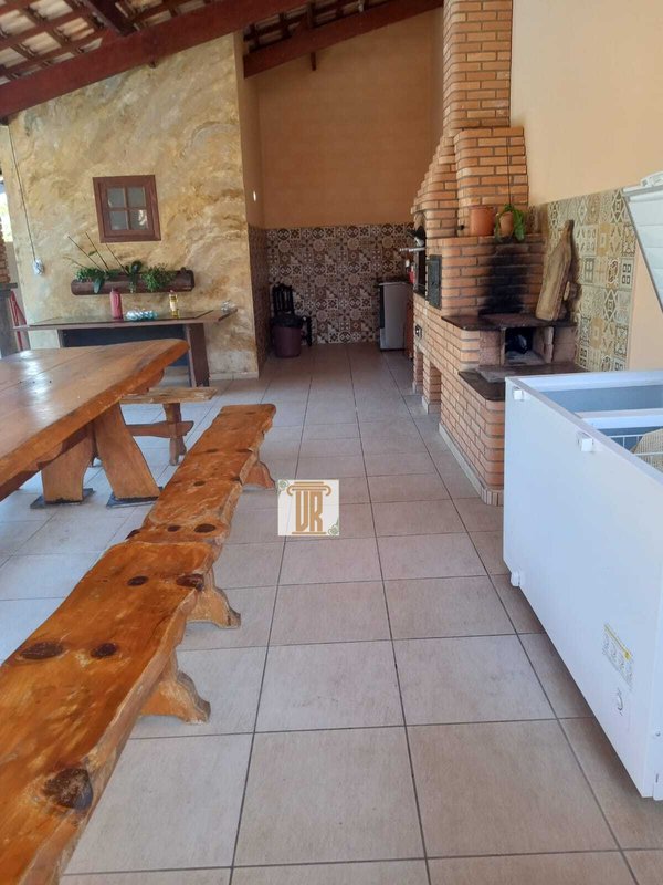 Chácara em Caçapava com 33.200m com Piscina, Área Gourmet e Área de Festas  Caçapava - 