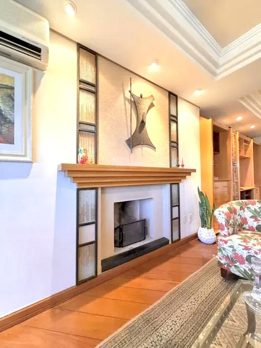 R$ 1.450.000 - APARTAMENTO - 167M2 - 3 DORM - SUÍTE - SACADÃO - DEPENDÊNCIA - 2 VAGAS Rua Carvalho Monteiro Porto Alegre - 