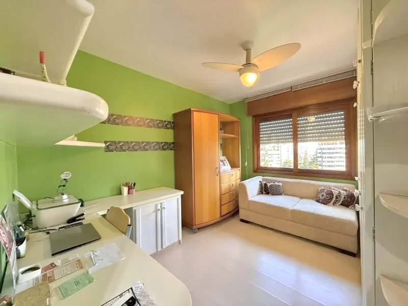 R$ 1.450.000 - APARTAMENTO - 167M2 - 3 DORM - SUÍTE - SACADÃO - DEPENDÊNCIA - 2 VAGAS Rua Carvalho Monteiro Porto Alegre - 