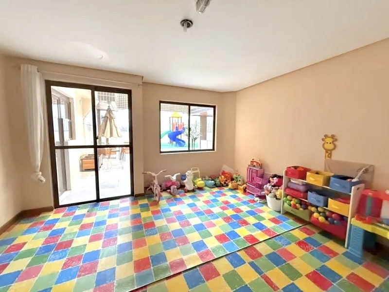 R$ 1.450.000 - APARTAMENTO - 167M2 - 3 DORM - SUÍTE - SACADÃO - DEPENDÊNCIA - 2 VAGAS Rua Carvalho Monteiro Porto Alegre - 