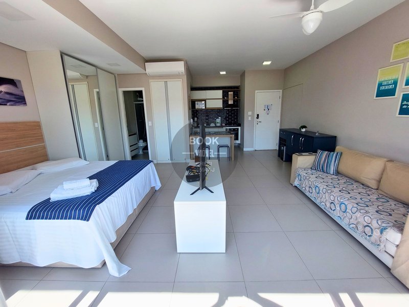 Studio completo no Unlimited Santos Avenida Presidente Wilson Santos - 