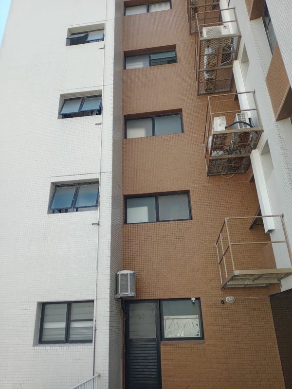 APARTAMENTO VISTA MAR 3 QUARTOS SUÍTE VARANDA LAVABO GARAGEM À VENDA NA BARRA! Avenida Sete de Setembro Salvador - 