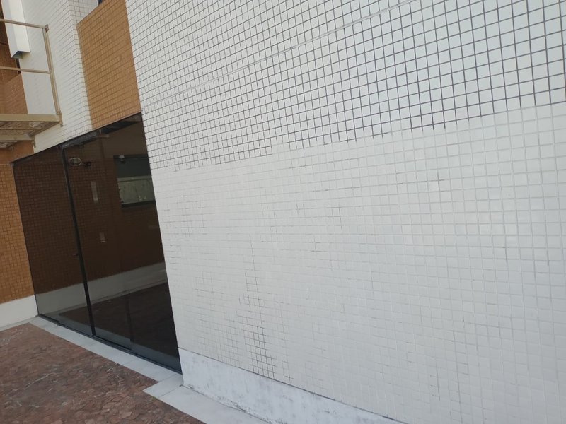 APARTAMENTO VISTA MAR 3 QUARTOS SUÍTE VARANDA LAVABO GARAGEM À VENDA NA BARRA! Avenida Sete de Setembro Salvador - 