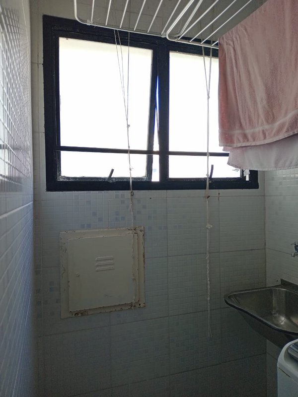 APARTAMENTO VISTA MAR 3 QUARTOS SUÍTE VARANDA LAVABO GARAGEM À VENDA NA BARRA! Avenida Sete de Setembro Salvador - 