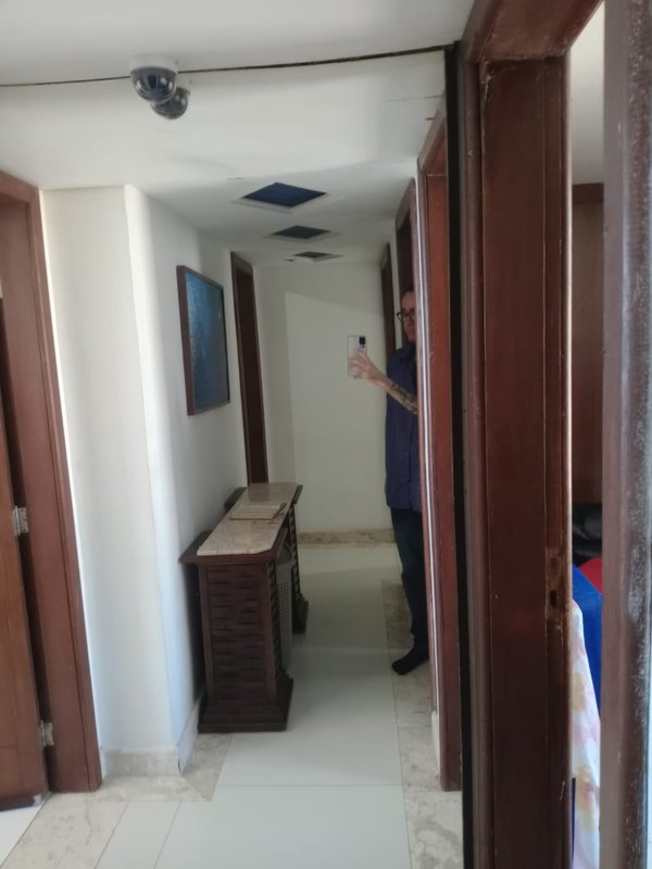 APARTAMENTO VISTA MAR 3 QUARTOS SUÍTE VARANDA LAVABO GARAGEM À VENDA NA BARRA! Avenida Sete de Setembro Salvador - 
