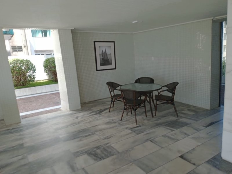 APARTAMENTO VISTA MAR 3 QUARTOS SUÍTE VARANDA LAVABO GARAGEM À VENDA NA BARRA! Avenida Sete de Setembro Salvador - 