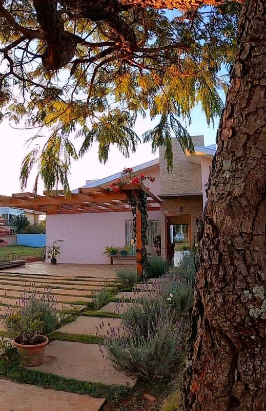 Casa com Piscina no Thermas Rua 203 Águas de Santa Bárbara - 