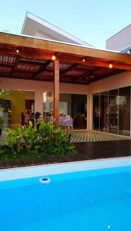 Casa com Piscina no Thermas Rua 203 Águas de Santa Bárbara - 